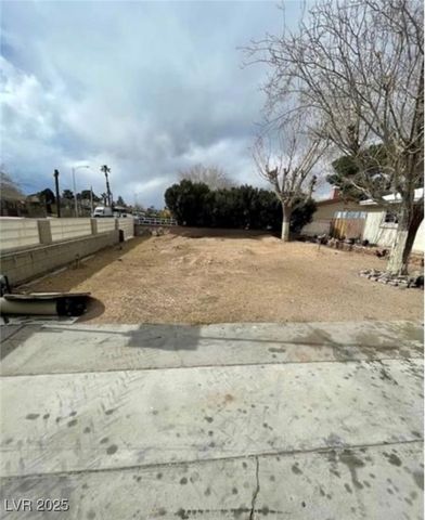 4928 East Monroe Avenue, Las Vegas, NV 89110