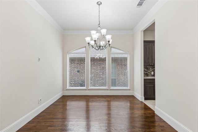 2707 Point Vista Drive, Lewisville, TX 75067