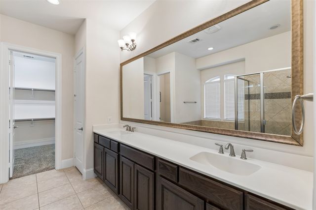 2707 Point Vista Drive, Lewisville, TX 75067