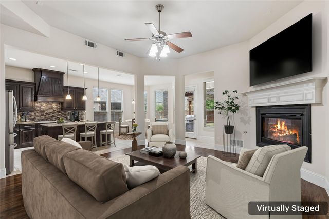 2707 Point Vista Drive, Lewisville, TX 75067