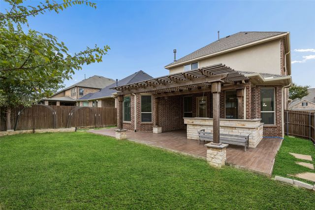2707 Point Vista Drive, Lewisville, TX 75067