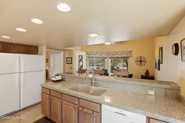 4670 N Shinumo Drive, Tucson, AZ 85749