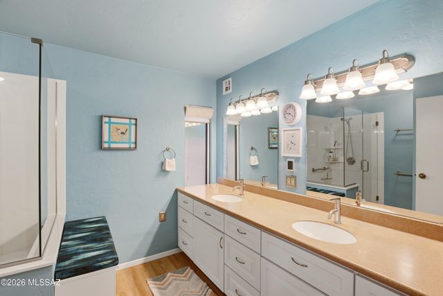 4670 N Shinumo Drive, Tucson, AZ 85749