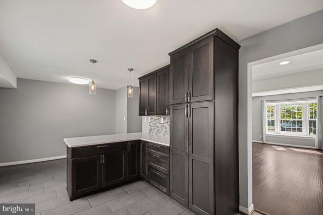 301 CLAY ST, Fredericksburg, VA 22408