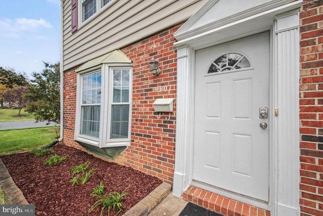 301 CLAY ST, Fredericksburg, VA 22408