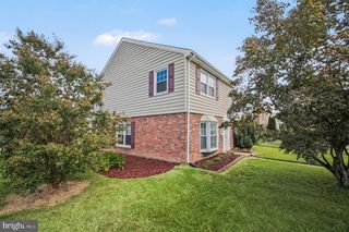 301 CLAY ST, Fredericksburg, VA 22408