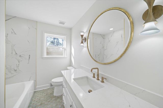 1676 MILLER FARMS RD, Germantown, TN 38138