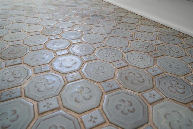 1676 MILLER FARMS RD, Germantown, TN 38138