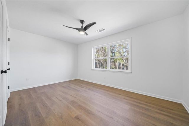 1676 MILLER FARMS RD, Germantown, TN 38138