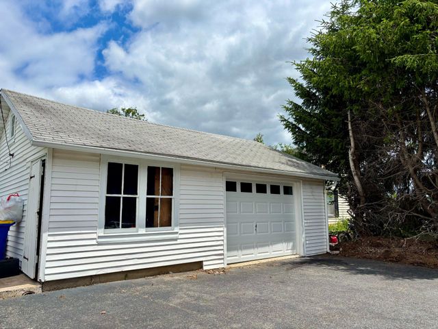 3007 MAIN ST, Morgantown, PA 19543