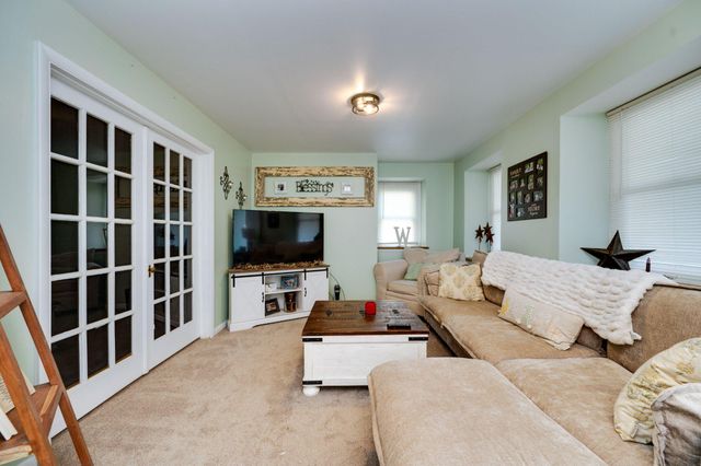 3007 MAIN ST, Morgantown, PA 19543