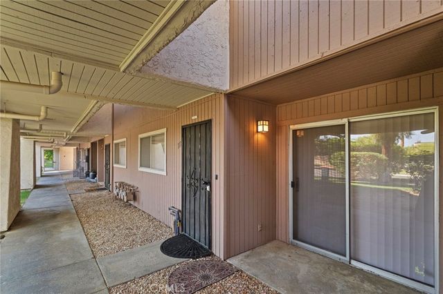 575 N Villa Court, Palm Springs, CA 92262
