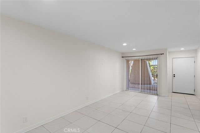 575 N Villa Court, Palm Springs, CA 92262