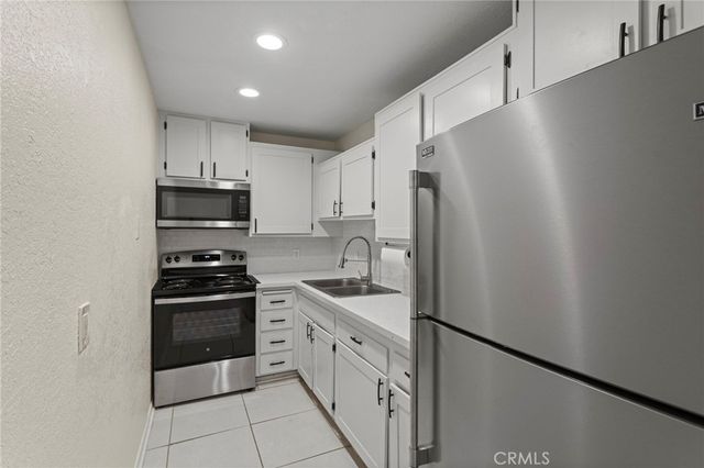 575 N Villa Court, Palm Springs, CA 92262