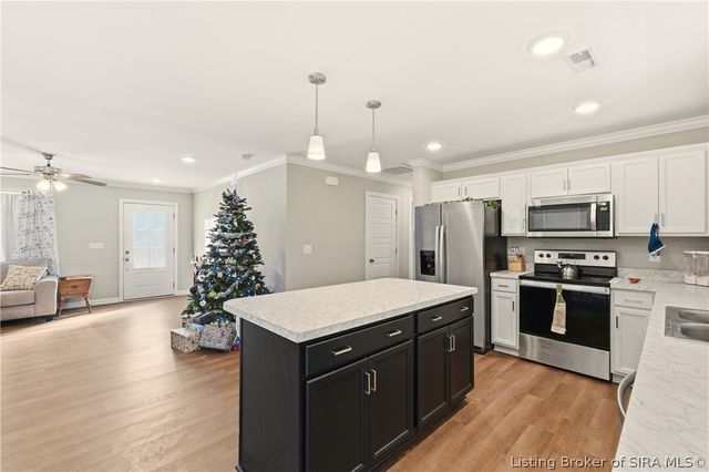 126 Clark Road, Charlestown, IN 47111