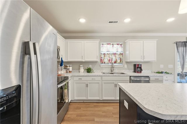 126 Clark Road, Charlestown, IN 47111