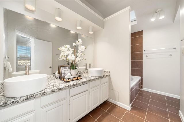 9306 Bristlebrook Drive, Houston, TX 77083