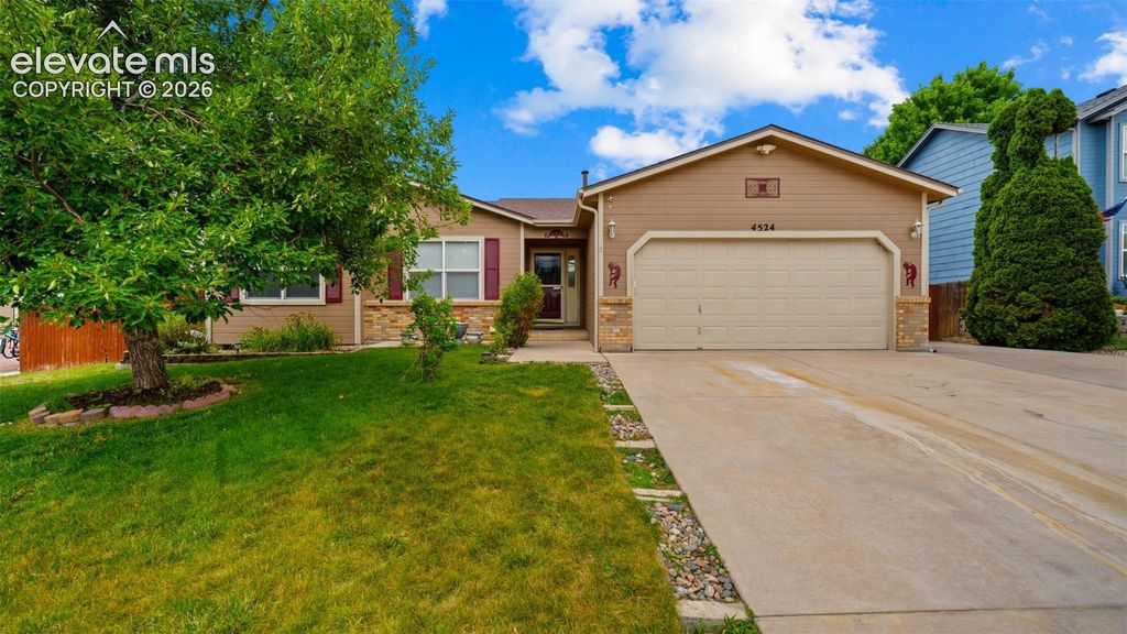 4524 Villager Drive, Colorado Springs, CO 80911 — exterior