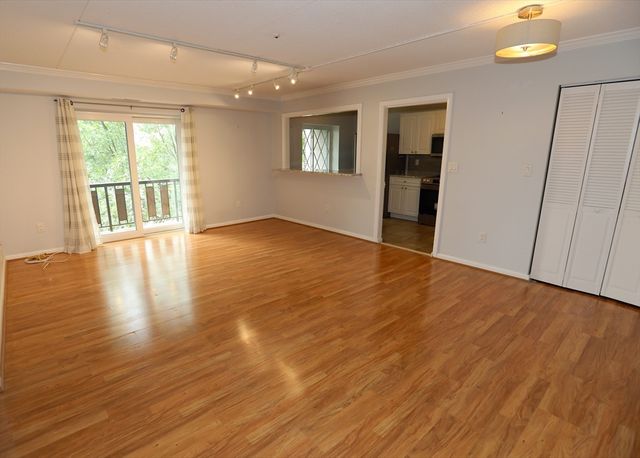 62 South St 15, Quincy, MA 02169