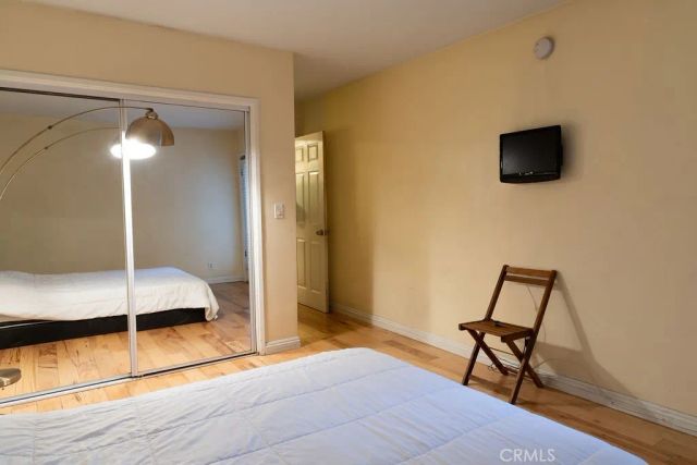 15344 Weddington Street 104, Sherman Oaks, CA 91411