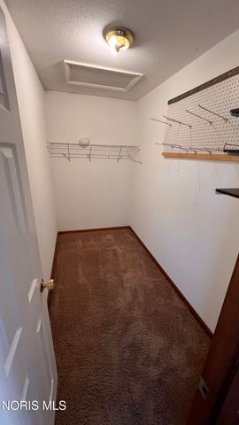 6110 Suffolk Lane, Maumee, OH 43537