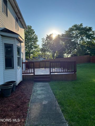 6110 Suffolk Lane, Maumee, OH 43537