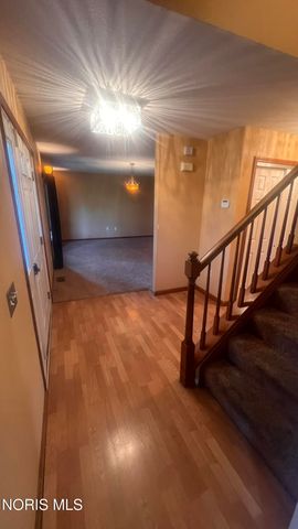 6110 Suffolk Lane, Maumee, OH 43537