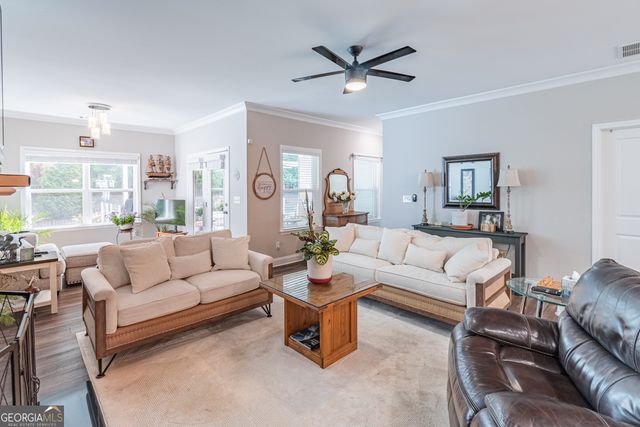 5106 Watchmans Cove, Gainesville, GA 30504