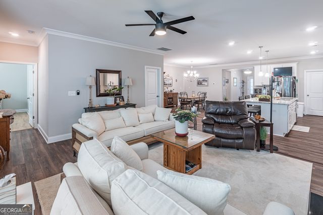 5106 Watchmans Cove, Gainesville, GA 30504