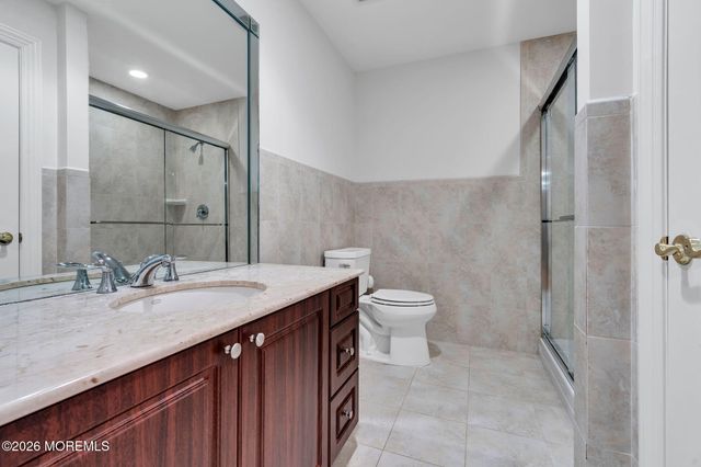 31 Hillcrest Drive, Colts Neck, NJ 07722