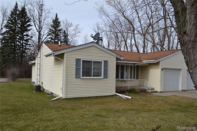 1119 River Valley Dr Drive, Flint, MI 48532