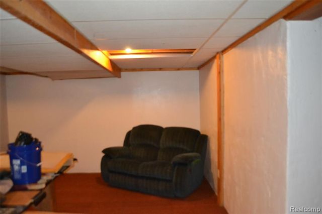 1119 River Valley Dr Drive, Flint, MI 48532