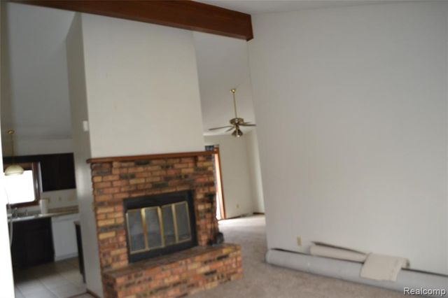 1119 River Valley Dr Drive, Flint, MI 48532