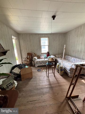 309 TOWNSEND ST, Laurel, DE 19956