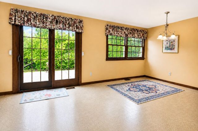 7927 Taney Place, Merrillville, IN 46410