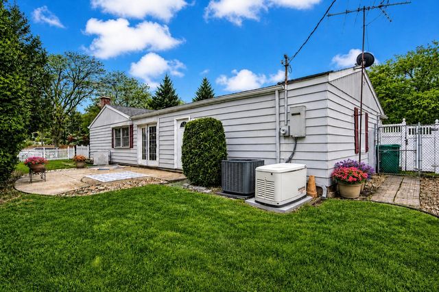 7927 Taney Place, Merrillville, IN 46410