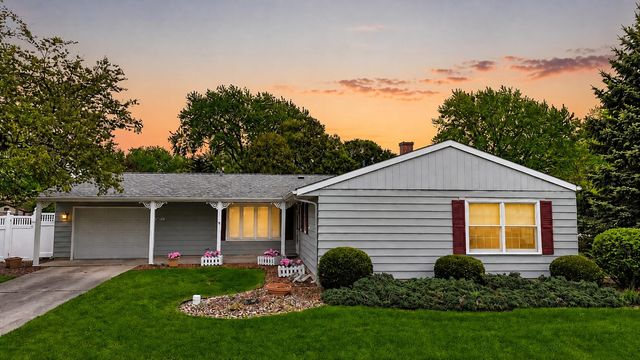 7927 Taney Place, Merrillville, IN 46410