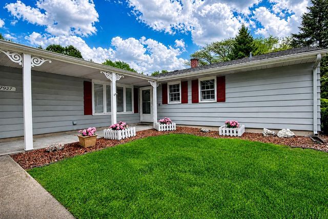 7927 Taney Place, Merrillville, IN 46410