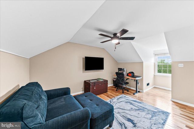 603 LONGWOOD RD, Collegeville, PA 19426