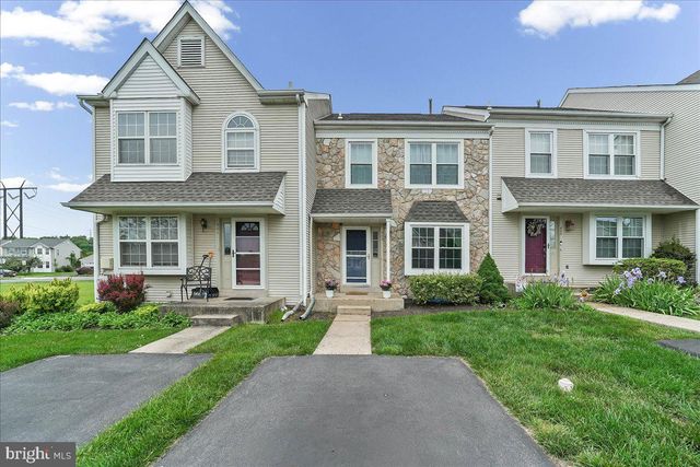 603 LONGWOOD RD, Collegeville, PA 19426