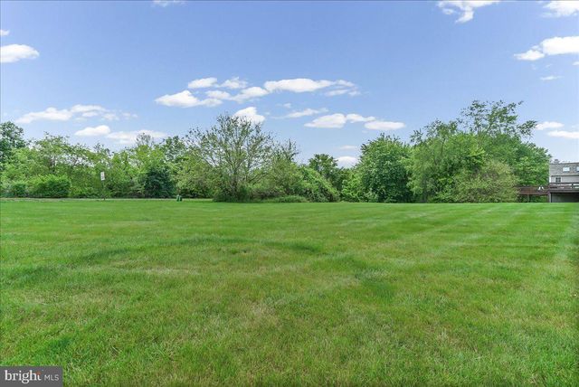 603 LONGWOOD RD, Collegeville, PA 19426