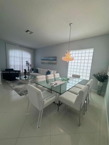 7823 Patriot St 7823, Lake Worth, FL 33463