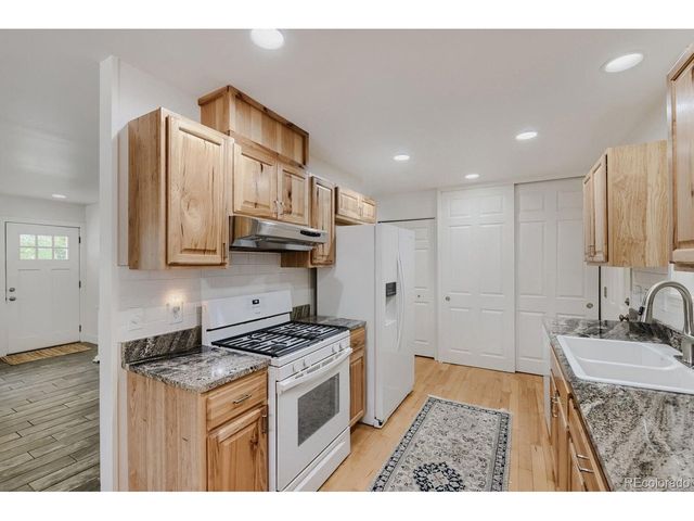 1495 Chestnut Pl, Boulder, CO 80304