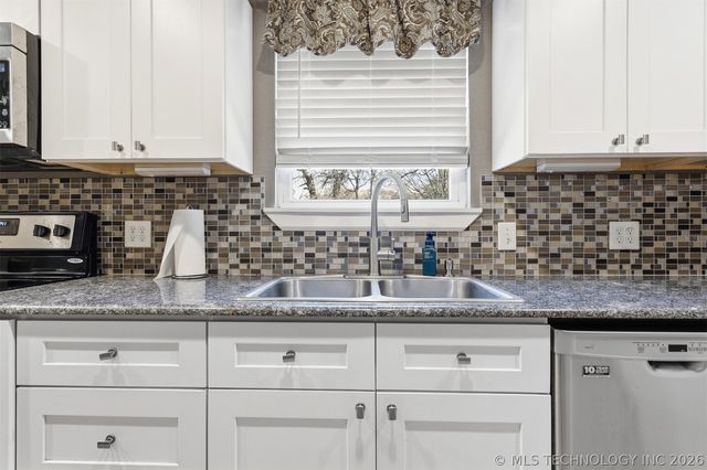 147 Cool Shady, Ardmore, OK 73401