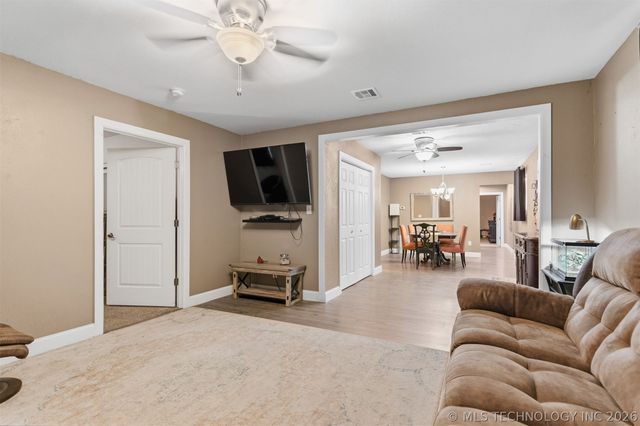 147 Cool Shady, Ardmore, OK 73401