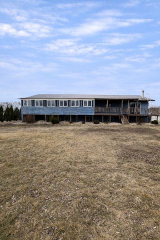 96 200th Avenue, Fulda, MN 56131