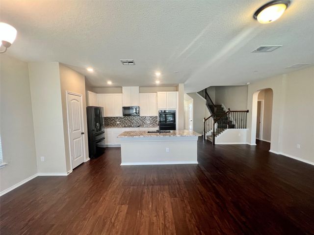 5100 Lazy Court DR, Austin, TX 78724