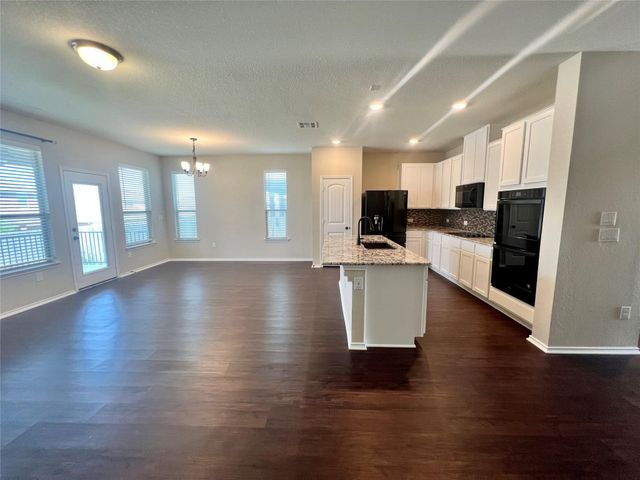 5100 Lazy Court DR, Austin, TX 78724