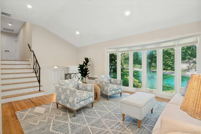 26 Alder Drive, Briarcliff Manor, NY 10510