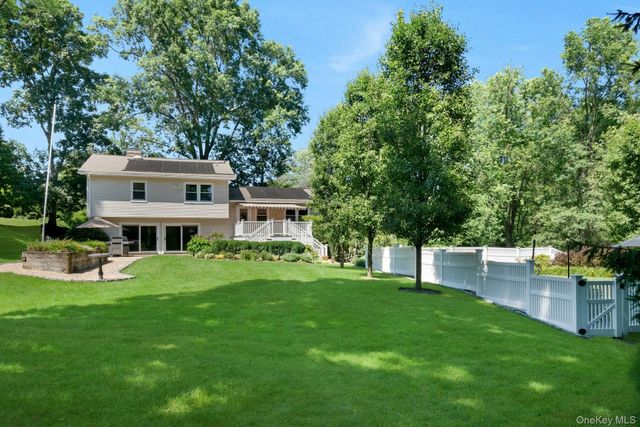 26 Alder Drive, Briarcliff Manor, NY 10510